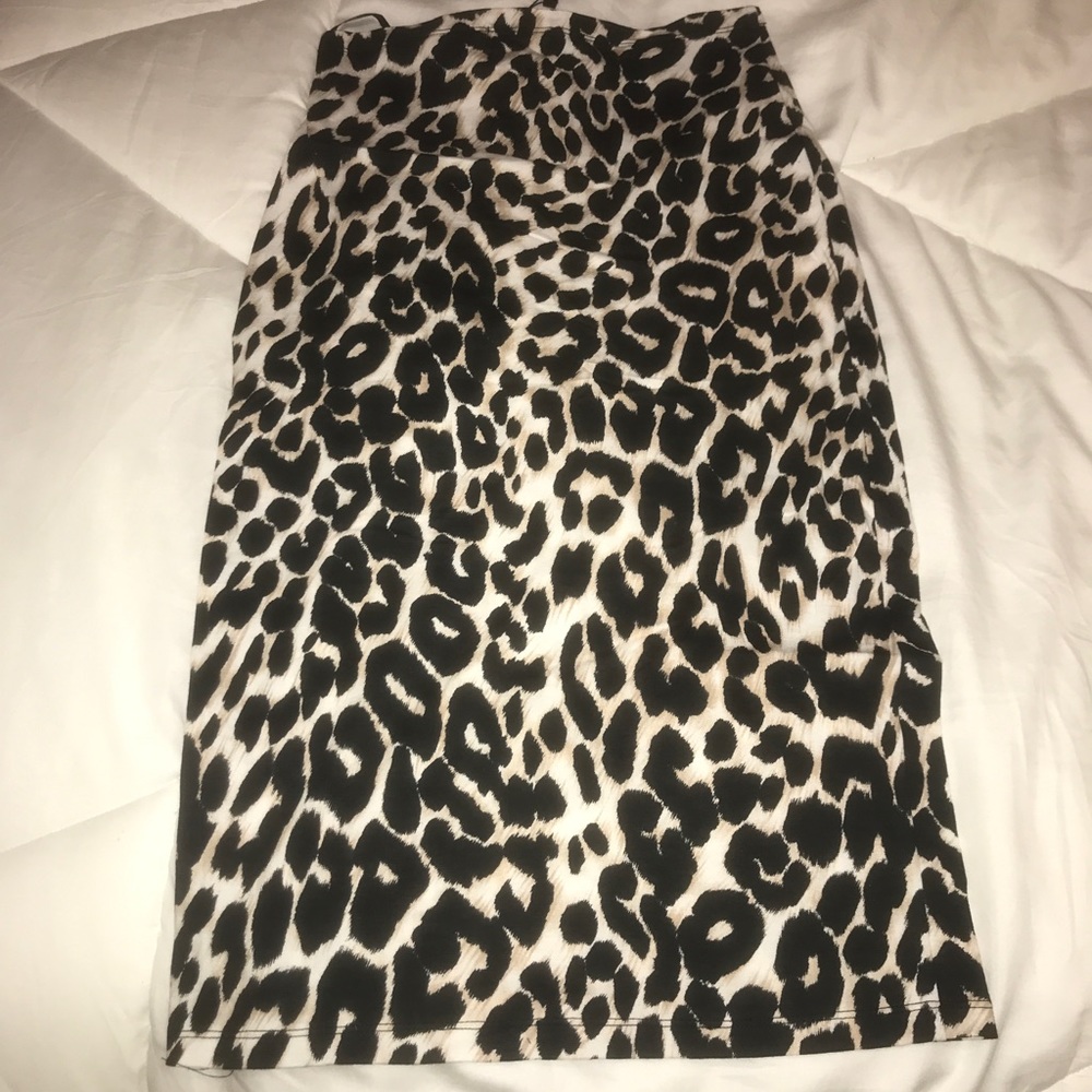 Leopard Pencil Skirt!